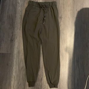 Lululemon dark green joggers size 2